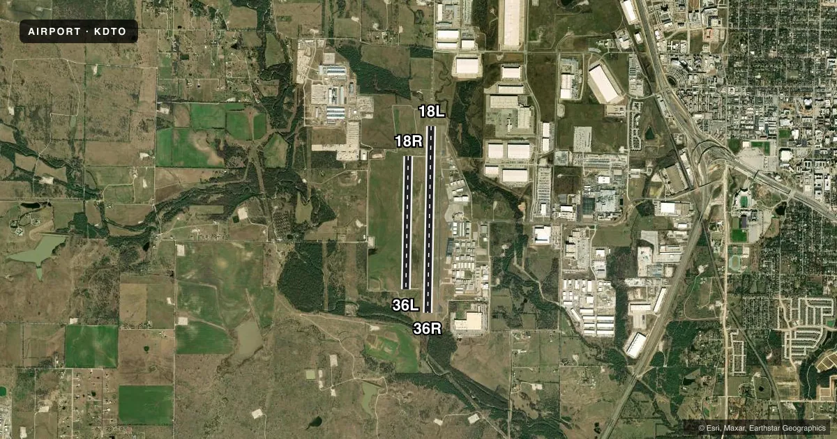 Top-down satellite sketch of KDTO DENTON ENTERPRISE in DENTON, TEXAS, showing runways 18L/36R, 18R/36L drawn to scale over Esri World Imagery