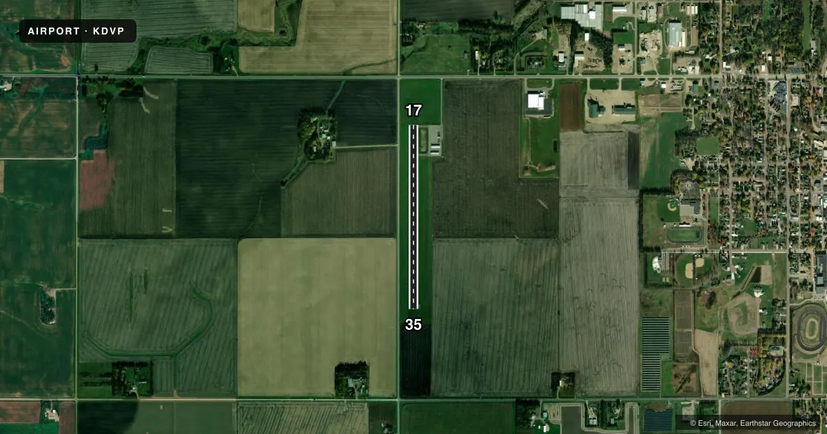 Top-down satellite sketch of KDVP SLAYTON MUNI in SLAYTON, MINNESOTA, showing runways 17/35 drawn to scale over Esri World Imagery