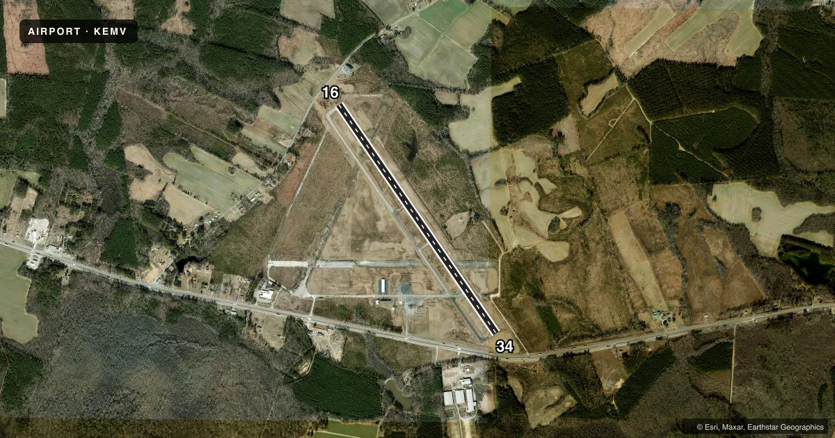 Top-down satellite sketch of KEMV EMPORIA-GREENSVILLE RGNL in EMPORIA, VIRGINIA, showing runways 16/34 drawn to scale over Esri World Imagery