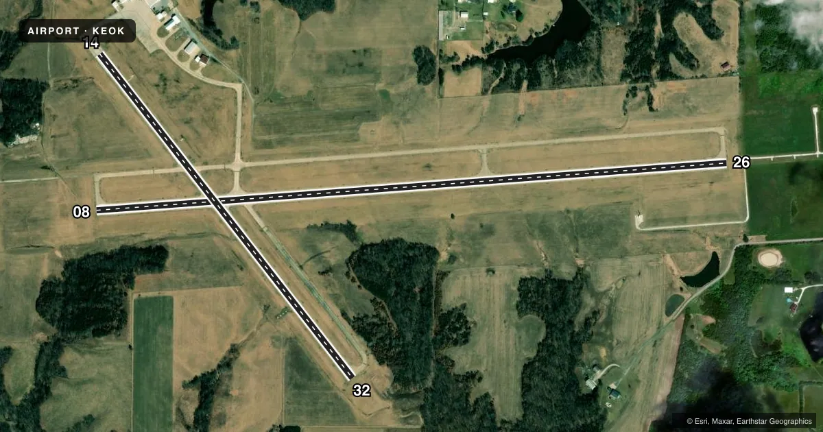 Top-down satellite sketch of KEOK KEOKUK MUNI in KEOKUK, IOWA, showing runways 08/26, 14/32 drawn to scale over Esri World Imagery