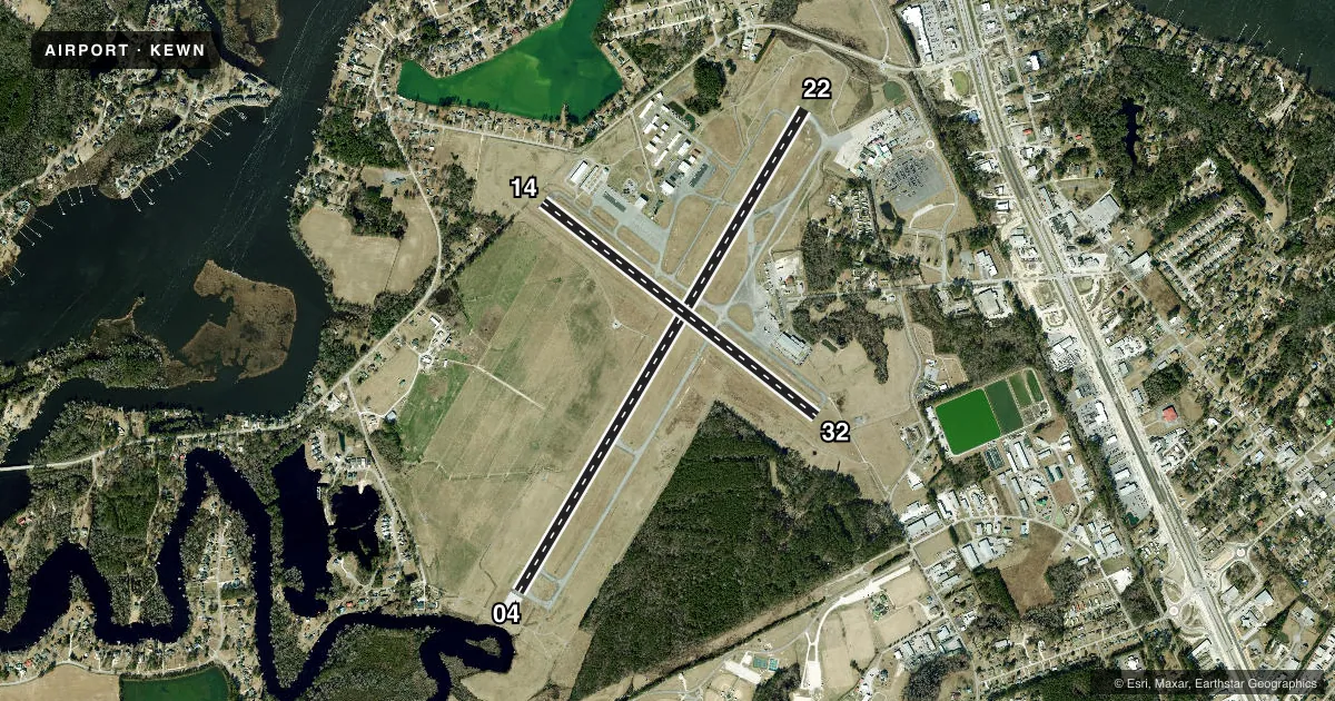 Top-down satellite sketch of KEWN COASTAL CAROLINA RGNL in NEW BERN, NORTH CAROLINA, showing runways 04/22, 14/32 drawn to scale over Esri World Imagery