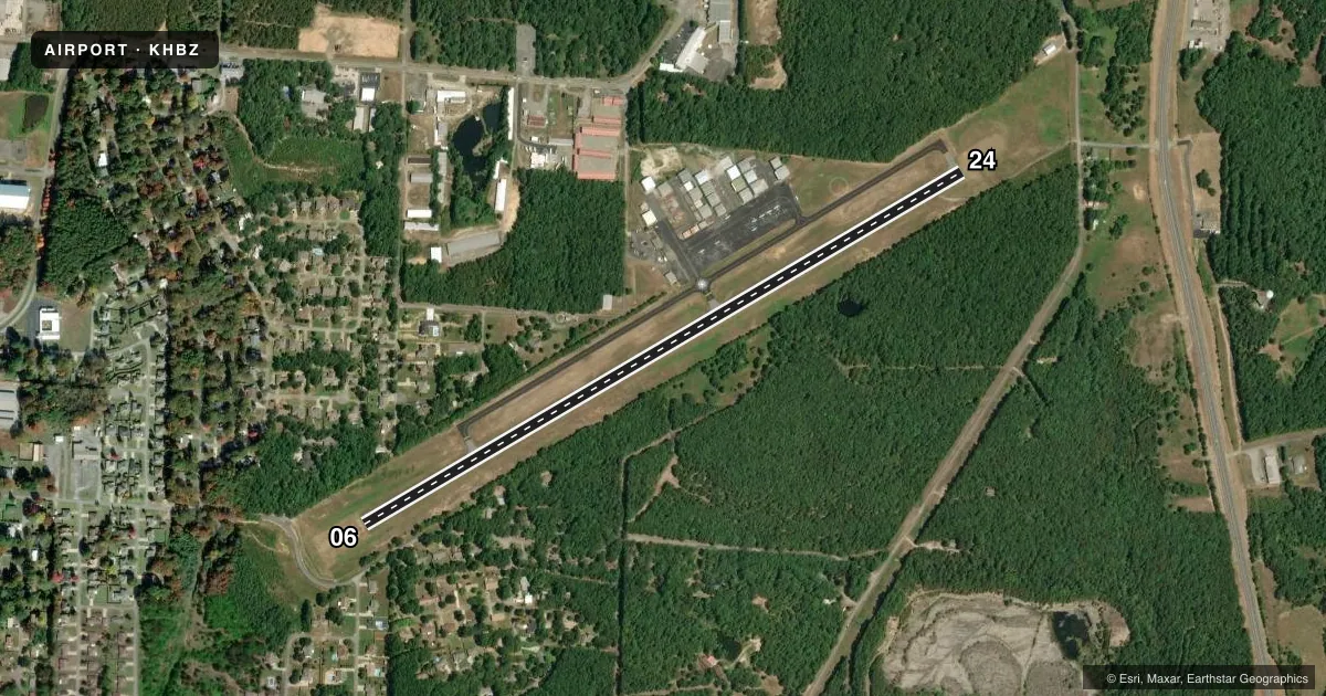 Top-down satellite sketch of KHBZ HEBER SPRINGS MUNI in HEBER SPRINGS, ARKANSAS, showing runways 06/24 drawn to scale over Esri World Imagery