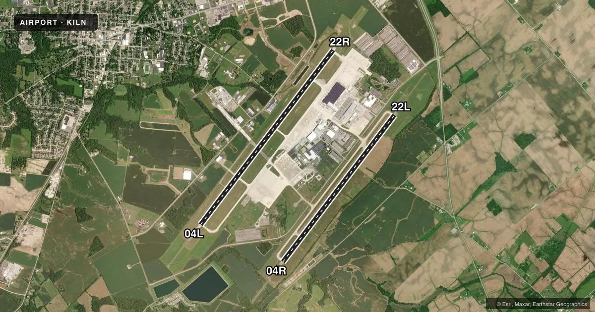 Top-down satellite sketch of KILN WILMINGTON AIR PARK in WILMINGTON, OHIO, showing runways 04L/22R, 04R/22L drawn to scale over Esri World Imagery