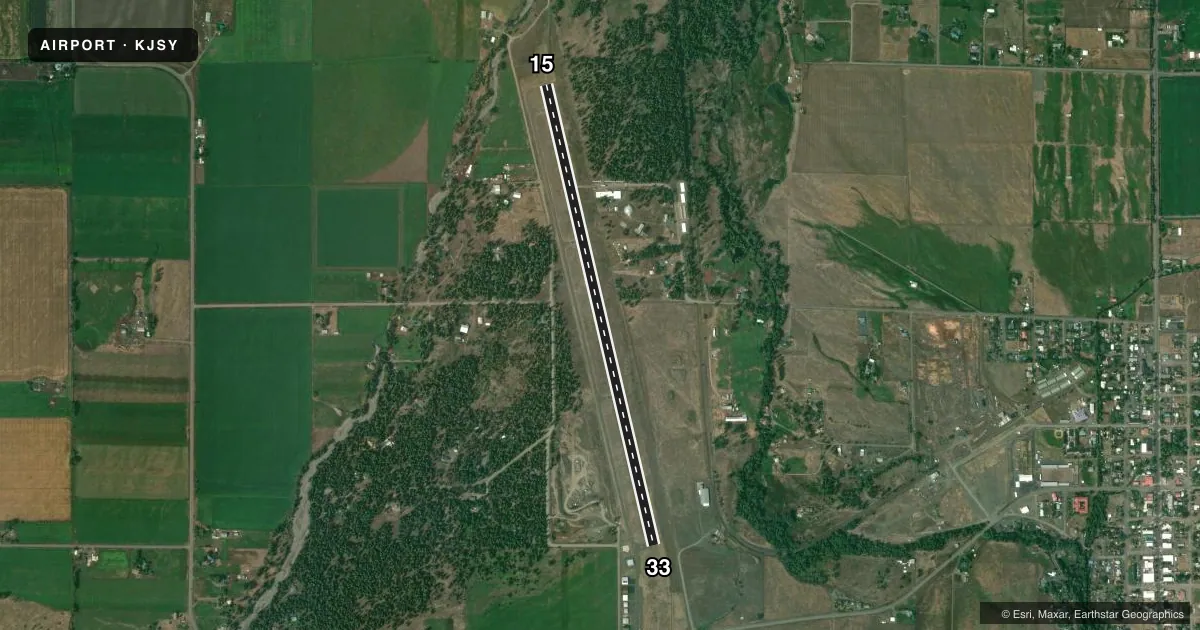 Top-down satellite sketch of KJSY JOSEPH STATE in JOSEPH, OREGON, showing runways 15/33 drawn to scale over Esri World Imagery