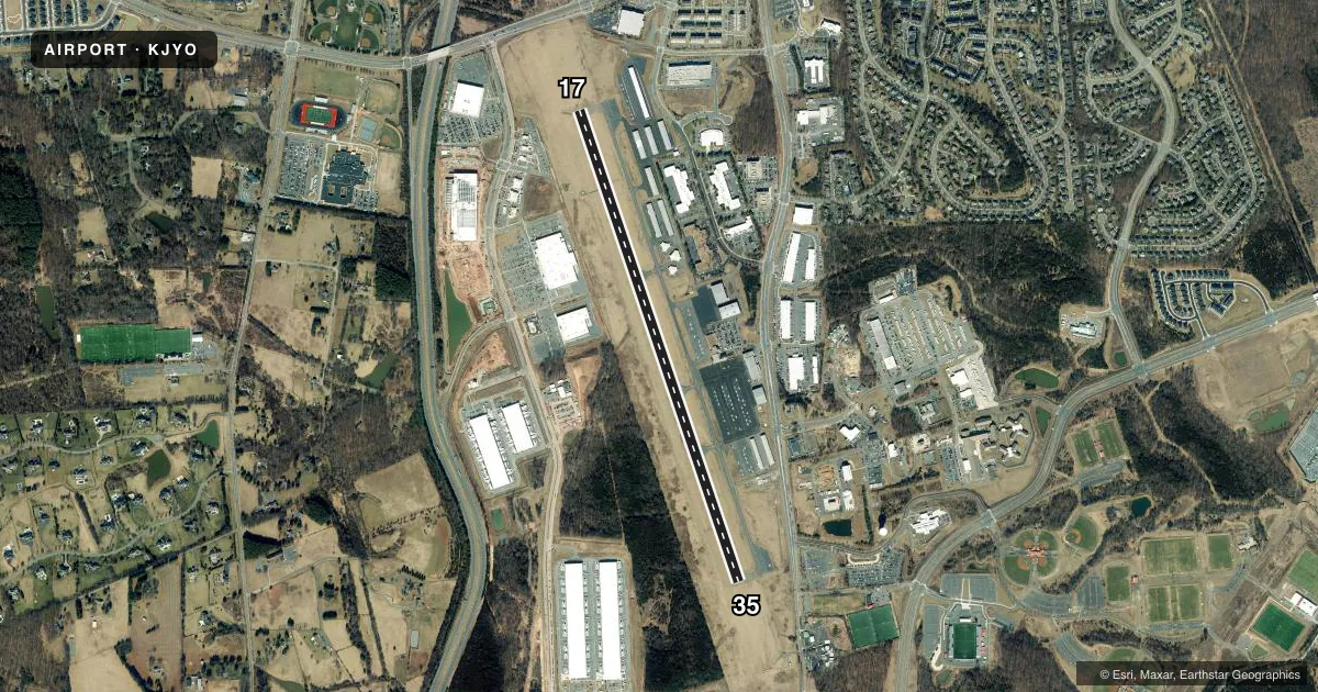Top-down satellite sketch of KJYO LEESBURG EXEC in LEESBURG, VIRGINIA, showing runways 17/35 drawn to scale over Esri World Imagery