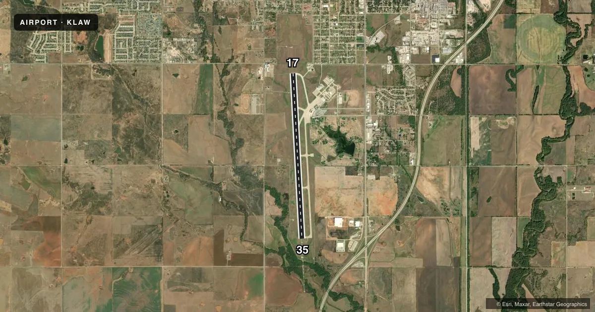 Top-down satellite sketch of KLAW LAWTON-FORT SILL RGNL in LAWTON, OKLAHOMA, showing runways 17/35 drawn to scale over Esri World Imagery