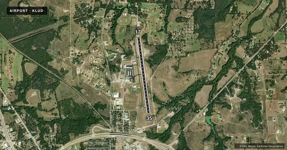 Top-down satellite sketch of KLUD DECATUR MUNI in DECATUR, TEXAS, showing runways 17/35 drawn to scale over Esri World Imagery