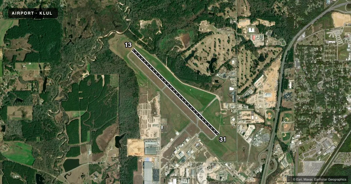 Top-down satellite sketch of KLUL HESLER/NOBLE FLD in LAUREL, MISSISSIPPI, showing runways 13/31 drawn to scale over Esri World Imagery