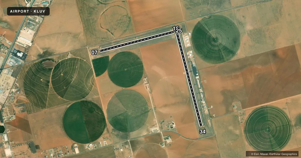 Top-down satellite sketch of KLUV LAMESA MUNI in LAMESA, TEXAS, showing runways 16/34, 07/25 drawn to scale over Esri World Imagery