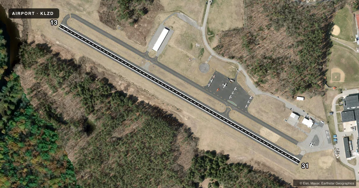 Top-down satellite sketch of KLZD DANIELSON in DANIELSON, CONNECTICUT, showing runways 13/31 drawn to scale over Esri World Imagery