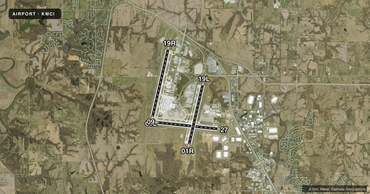Top-down satellite sketch of KMCI KANSAS CITY INTL in KANSAS CITY, MISSOURI, showing runways 01L/19R, 09/27, 01R/19L drawn to scale over Esri World Imagery