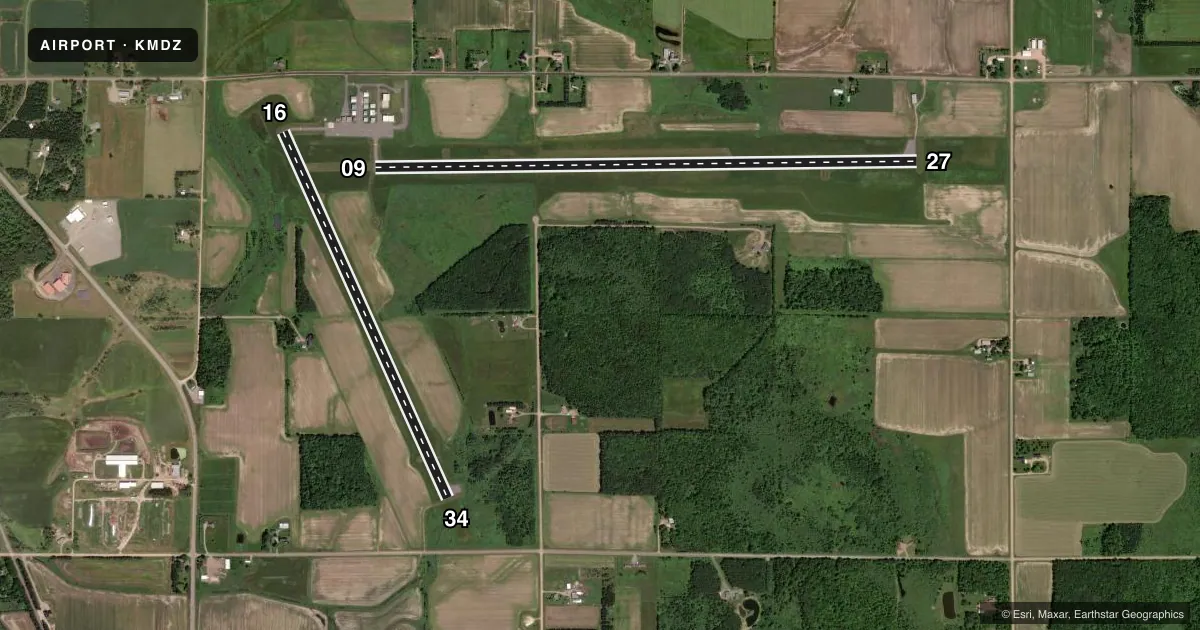 Top-down satellite sketch of KMDZ TAYLOR COUNTY in MEDFORD, WISCONSIN, showing runways 09/27, 16/34 drawn to scale over Esri World Imagery