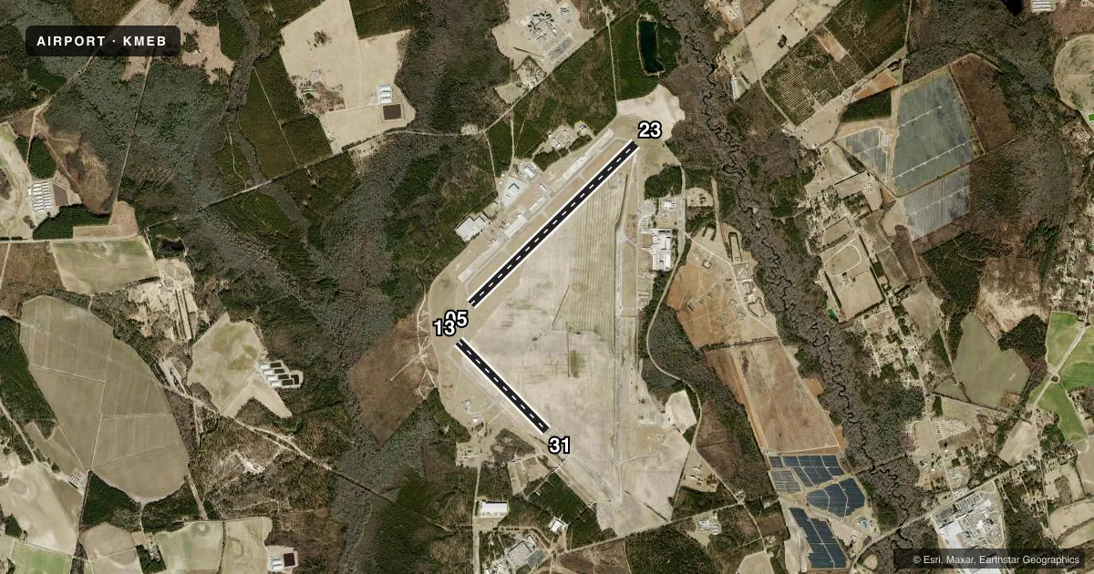 Top-down satellite sketch of KMEB LAURINBURG/MAXTON in MAXTON, NORTH CAROLINA, showing runways 05/23, 13/31 drawn to scale over Esri World Imagery