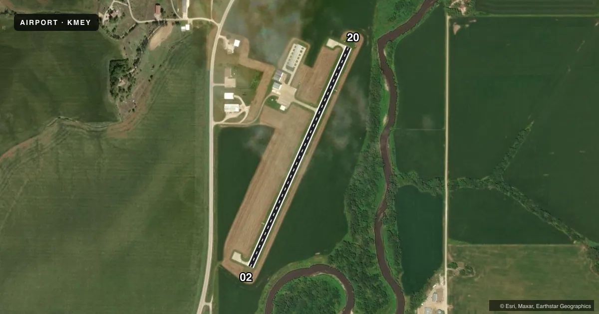 Top-down satellite sketch of KMEY JAMES G WHITING MEML FLD in MAPLETON, IOWA, showing runways 02/20 drawn to scale over Esri World Imagery