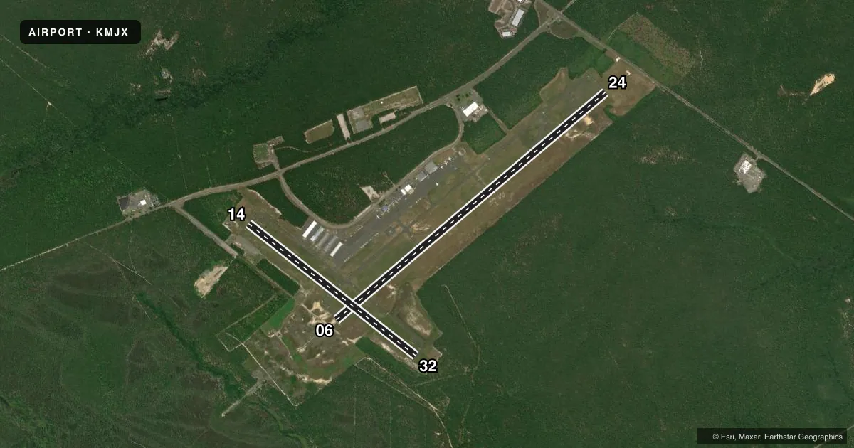 Top-down satellite sketch of KMJX OCEAN COUNTY in TOMS RIVER, NEW JERSEY, showing runways 06/24, 14/32 drawn to scale over Esri World Imagery