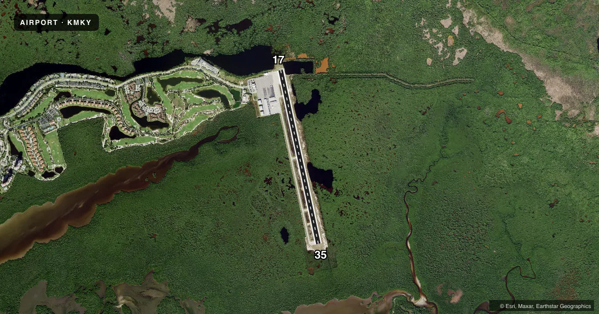 Top-down satellite sketch of KMKY MARCO ISLAND EXEC in MARCO ISLAND, FLORIDA, showing runways 17/35 drawn to scale over Esri World Imagery