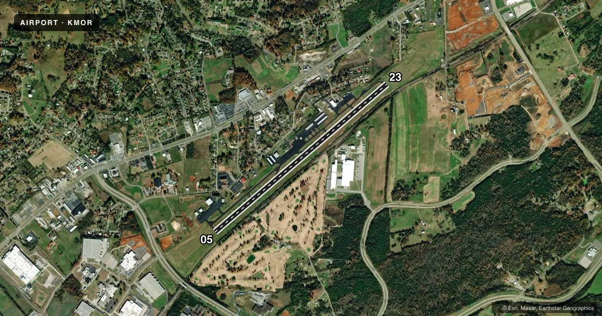 Top-down satellite sketch of KMOR MOORE-MURRELL in MORRISTOWN, TENNESSEE, showing runways 05/23 drawn to scale over Esri World Imagery