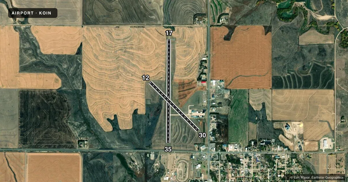 Top-down satellite sketch of KOIN OBERLIN MUNI in OBERLIN, KANSAS, showing runways 17/35, 12/30 drawn to scale over Esri World Imagery