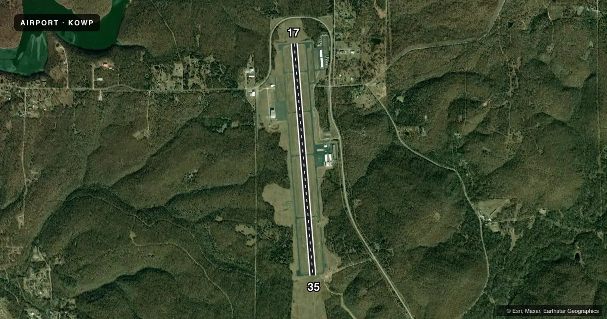 Top-down satellite sketch of KOWP WILLIAM R POGUE MUNI in SAND SPRINGS, OKLAHOMA, showing runways 17/35 drawn to scale over Esri World Imagery