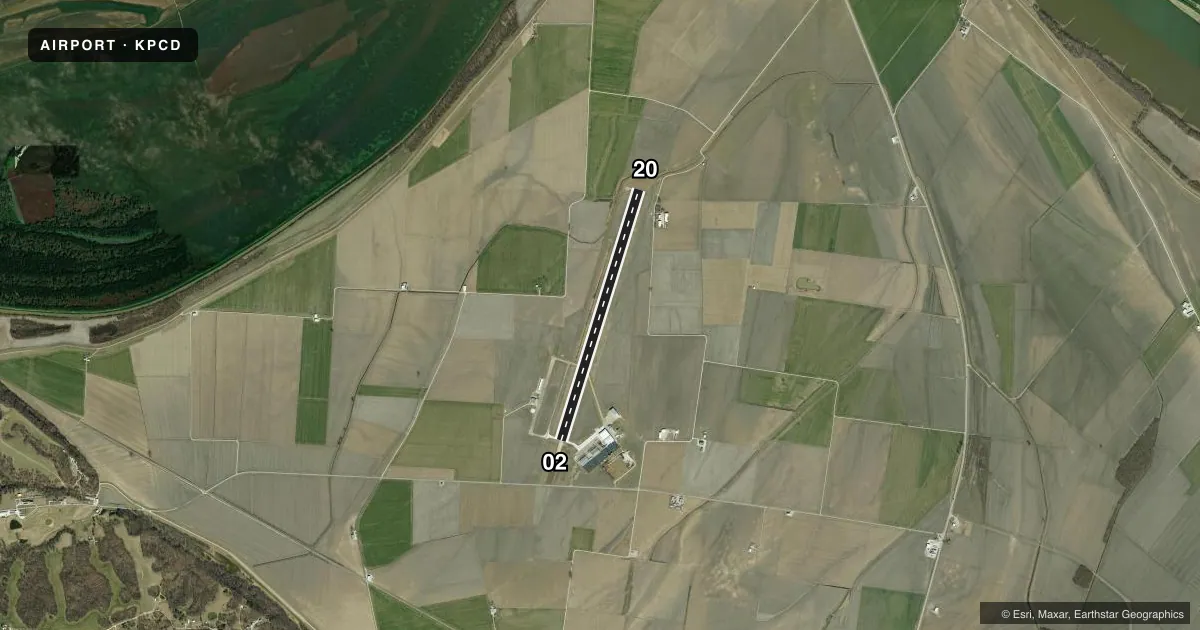 Top-down satellite sketch of KPCD PERRYVILLE RGNL in PERRYVILLE, MISSOURI, showing runways 02/20 drawn to scale over Esri World Imagery