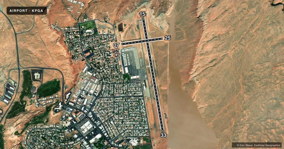 Top-down satellite sketch of KPGA PAGE MUNI in PAGE, ARIZONA, showing runways 15/33, 07/25 drawn to scale over Esri World Imagery