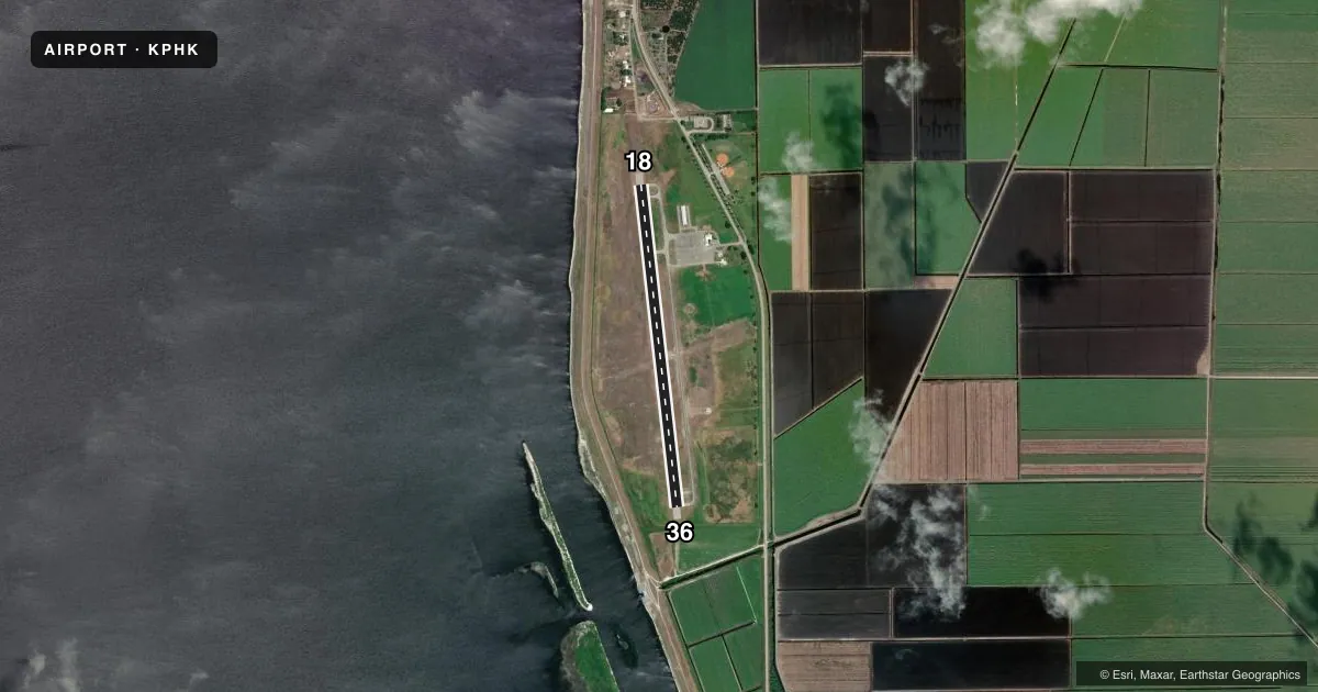 Top-down satellite sketch of KPHK PALM BEACH COUNTY GLADES in PAHOKEE, FLORIDA, showing runways 18/36 drawn to scale over Esri World Imagery