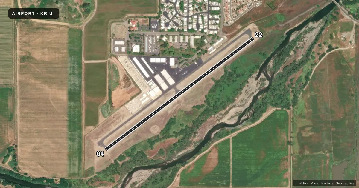 Top-down satellite sketch of KRIU RANCHO MURIETA in RANCHO MURIETA, CALIFORNIA, showing runways 04/22 drawn to scale over Esri World Imagery