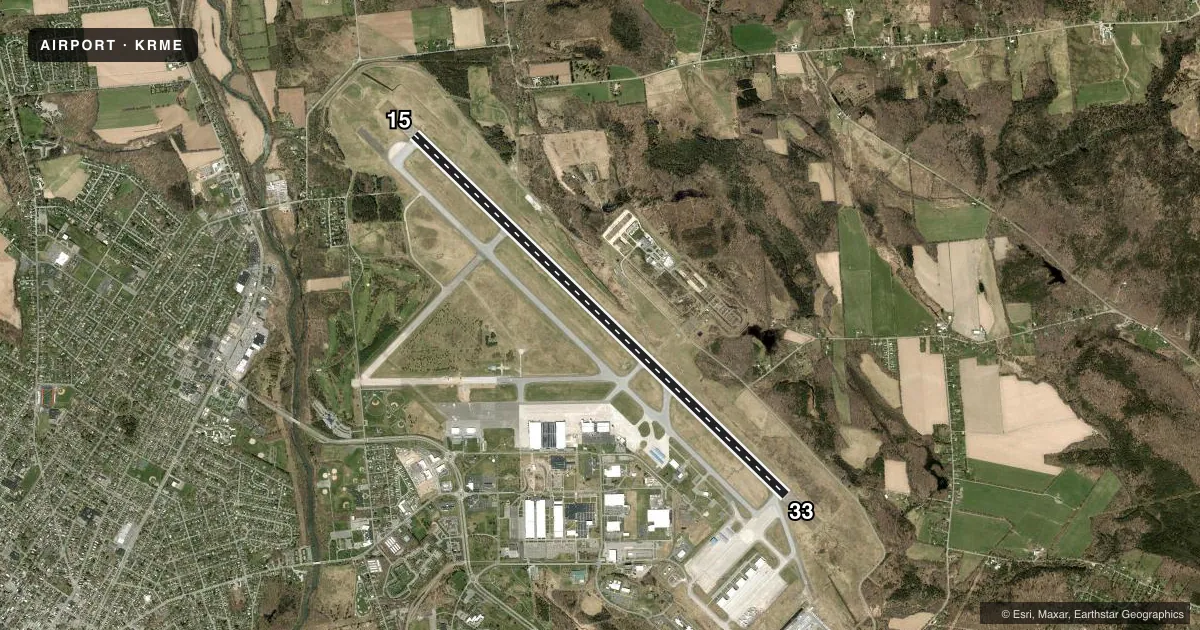 Top-down satellite sketch of KRME GRIFFISS INTL in ROME, NEW YORK, showing runways 15/33 drawn to scale over Esri World Imagery
