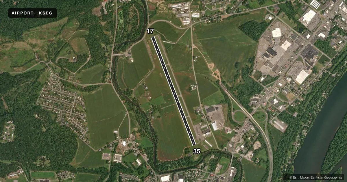 Top-down satellite sketch of KSEG PENN VALLEY in SELINSGROVE, PENNSYLVANIA, showing runways 17/35 drawn to scale over Esri World Imagery