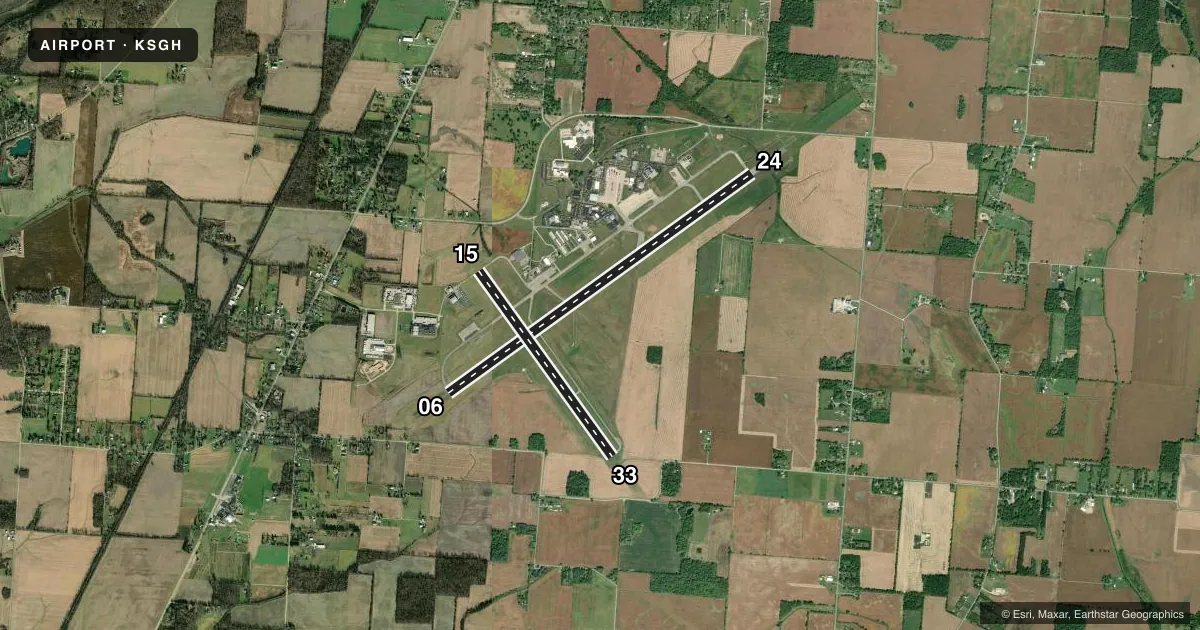 Top-down satellite sketch of KSGH SPRINGFIELD/BECKLEY MUNI in SPRINGFIELD, OHIO, showing runways 06/24, 15/33 drawn to scale over Esri World Imagery