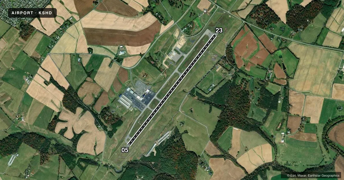 Top-down satellite sketch of KSHD SHENANDOAH VALLEY RGNL in STAUNTON/WAYNESBORO/HARRISONBURG, VIRGINIA, showing runways 05/23 drawn to scale over Esri World Imagery