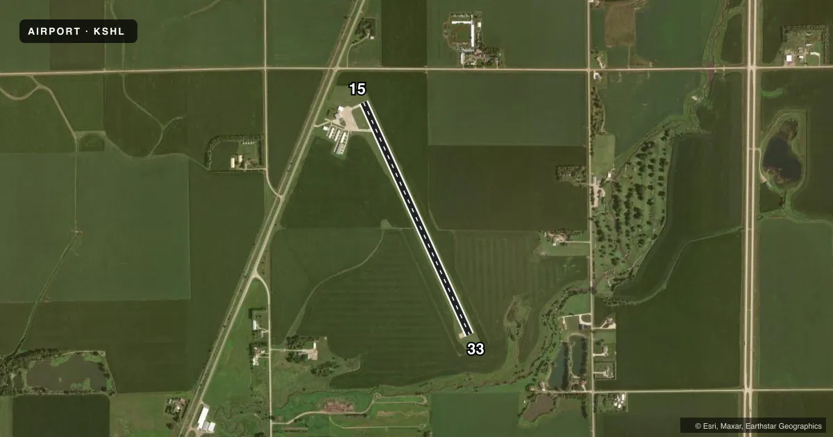 Top-down satellite sketch of KSHL SHELDON RGNL in SHELDON, IOWA, showing runways 15/33 drawn to scale over Esri World Imagery