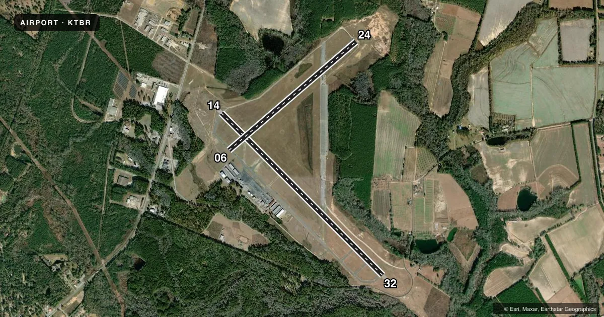 Top-down satellite sketch of KTBR STATESBORO-BULLOCH COUNTY in STATESBORO, GEORGIA, showing runways 14/32, 06/24 drawn to scale over Esri World Imagery