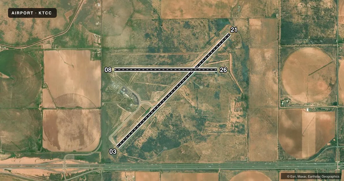 Top-down satellite sketch of KTCC TUCUMCARI MUNI in TUCUMCARI, NEW MEXICO, showing runways 03/21, 08/26 drawn to scale over Esri World Imagery
