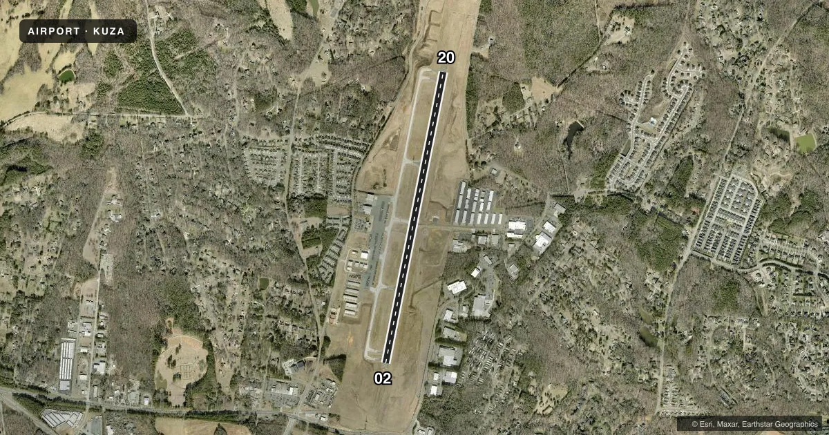 Top-down satellite sketch of KUZA ROCK HILL/YORK COUNTY/BRYANT FLD in ROCK HILL, SOUTH CAROLINA, showing runways 02/20 drawn to scale over Esri World Imagery