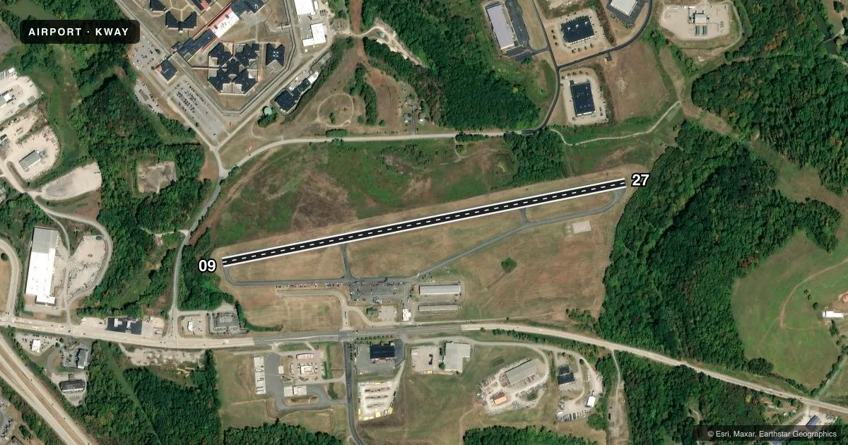 Top-down satellite sketch of KWAY GREENE COUNTY in WAYNESBURG, PENNSYLVANIA, showing runways 09/27 drawn to scale over Esri World Imagery