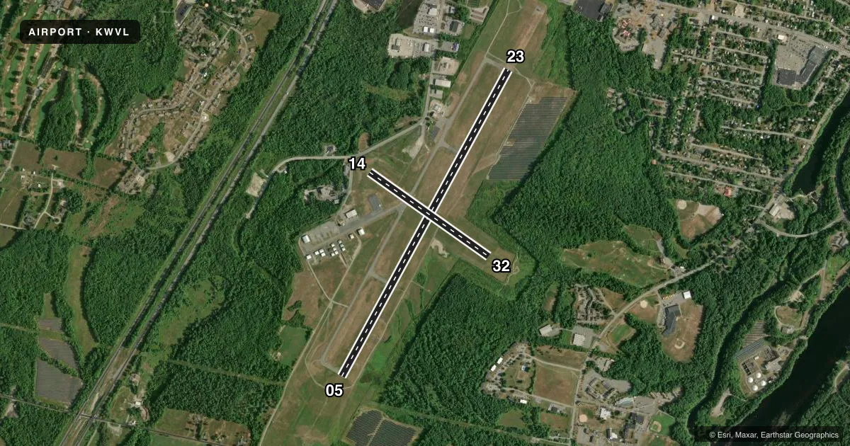 Top-down satellite sketch of KWVL WATERVILLE RGNL in WATERVILLE, MAINE, showing runways 05/23, 14/32 drawn to scale over Esri World Imagery