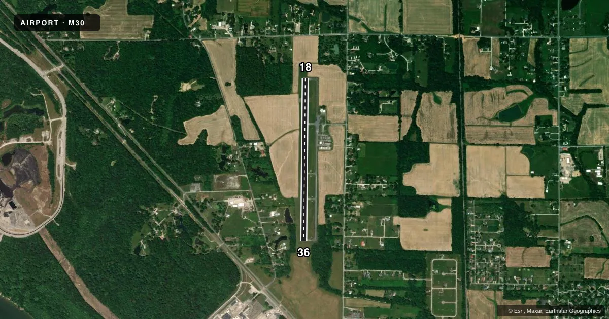 Top-down satellite sketch of M30 METROPOLIS MUNI in METROPOLIS, ILLINOIS, showing runways 18/36 drawn to scale over Esri World Imagery