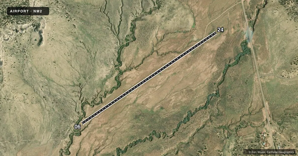 Top-down satellite sketch of NM2 CUBA LANDING STRIP in CUBA, NEW MEXICO, showing runways 06/24 drawn to scale over Esri World Imagery