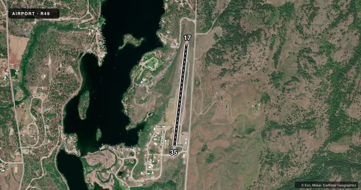 Top-down satellite sketch of R49 FERRY COUNTY in REPUBLIC, WASHINGTON, showing runways 17/35 drawn to scale over Esri World Imagery