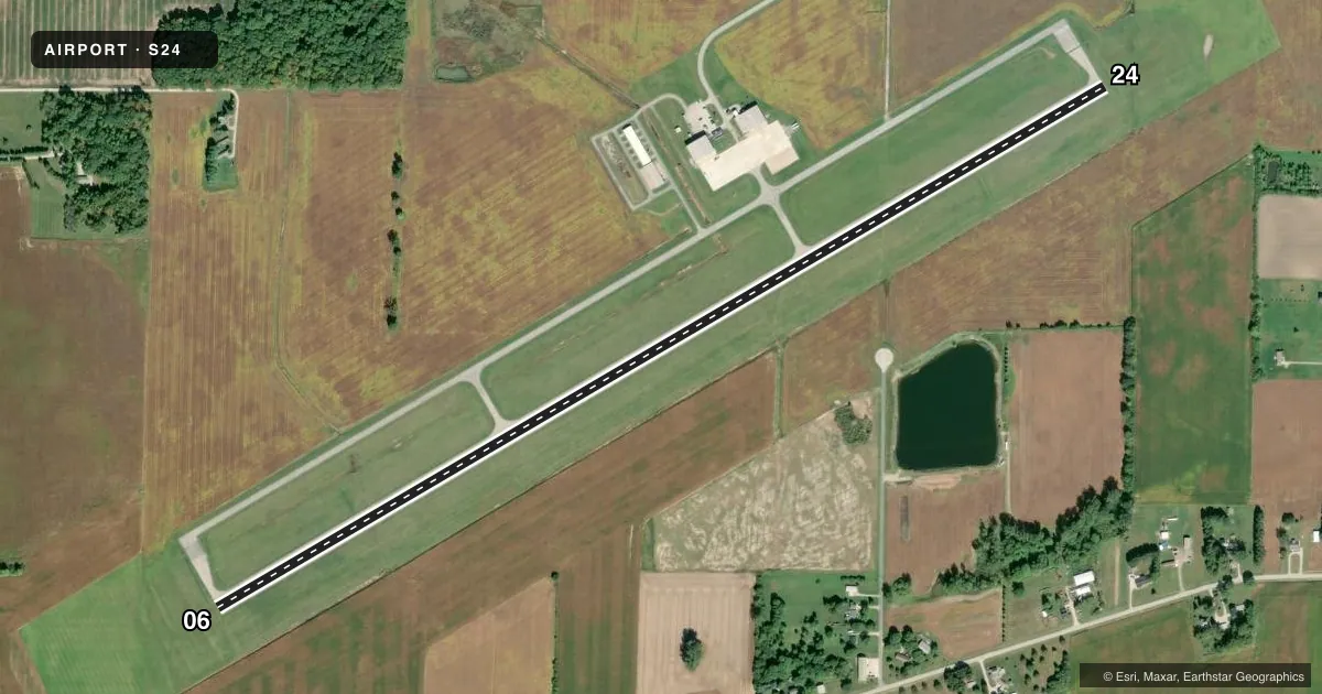 Top-down satellite sketch of S24 SANDUSKY COUNTY RGNL in FREMONT, OHIO, showing runways 06/24 drawn to scale over Esri World Imagery