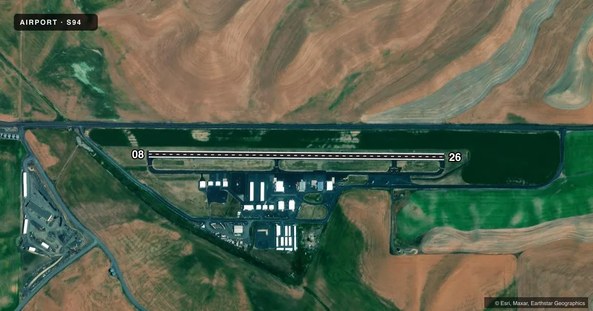 Top-down satellite sketch of S94 PORT OF WHITMAN BUSINESS AIR CENTER in COLFAX, WASHINGTON, showing runways 08/26 drawn to scale over Esri World Imagery