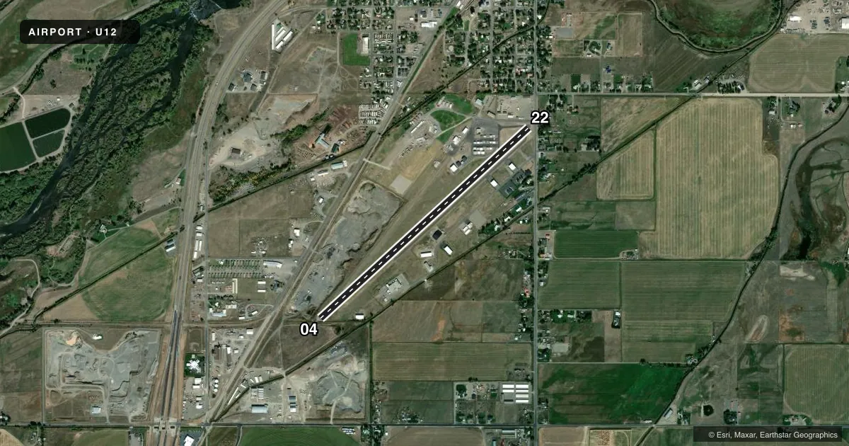Top-down satellite sketch of U12 STANFORD FLD in ST ANTHONY, IDAHO, showing runways 04/22 drawn to scale over Esri World Imagery