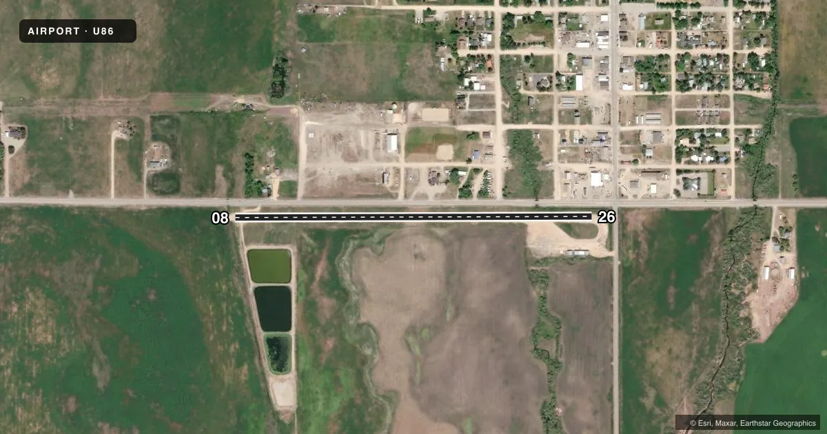Top-down satellite sketch of U86 FAIRFIELD/FROSTENSON AIRFIELD in FAIRFIELD, IDAHO, showing runways 08/26 drawn to scale over Esri World Imagery