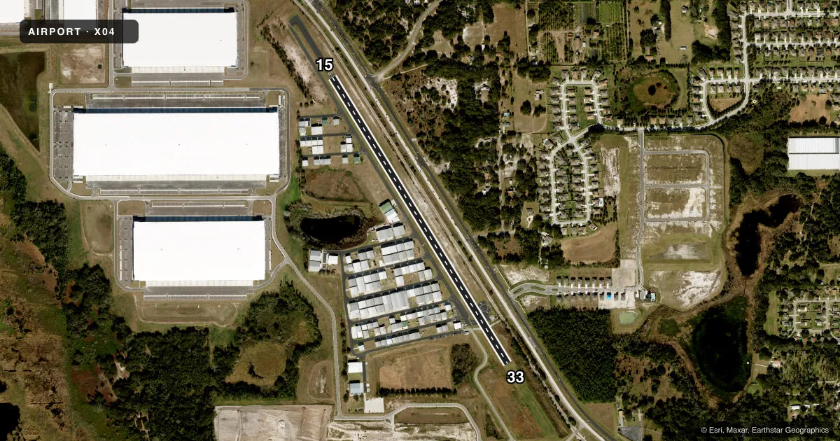 Top-down satellite sketch of X04 ORLANDO APOPKA in APOPKA, FLORIDA, showing runways 15/33 drawn to scale over Esri World Imagery